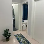 Holiday And Relax Rooms