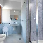 Holiday And Relax Rooms